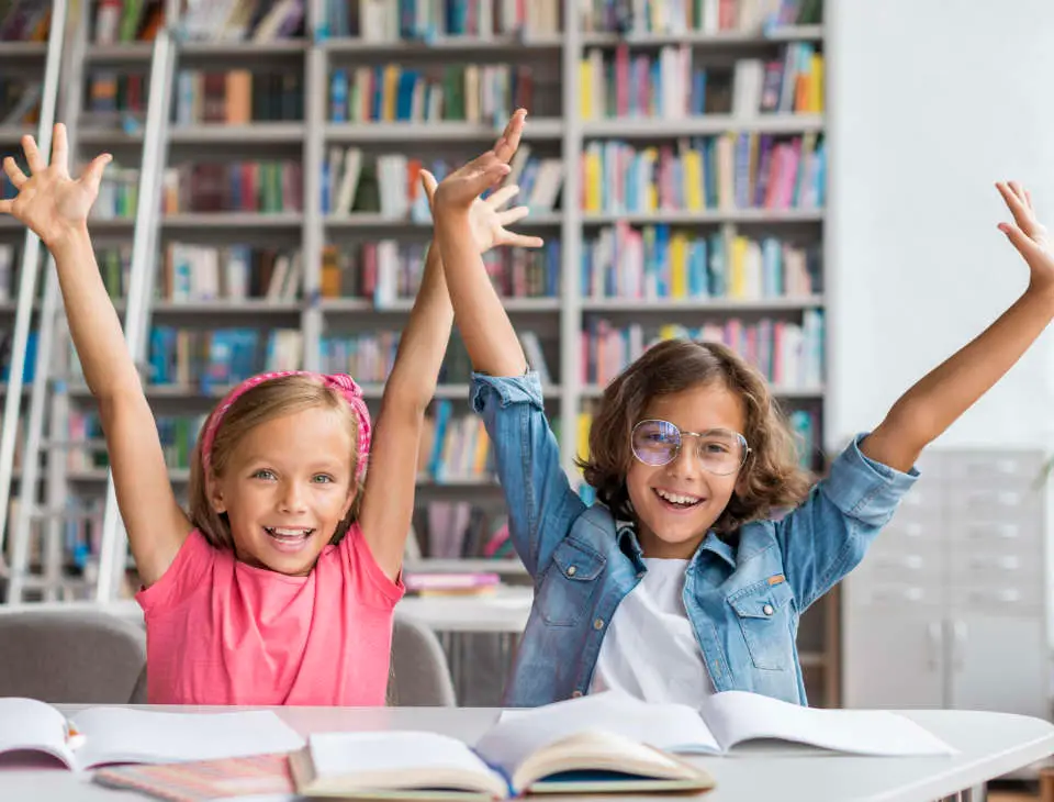 resultados de éxito con el estudio del sistema educativo Sabia Nova